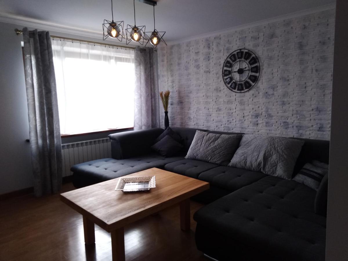 Apartamenty Kletowka Кросно Екстериор снимка